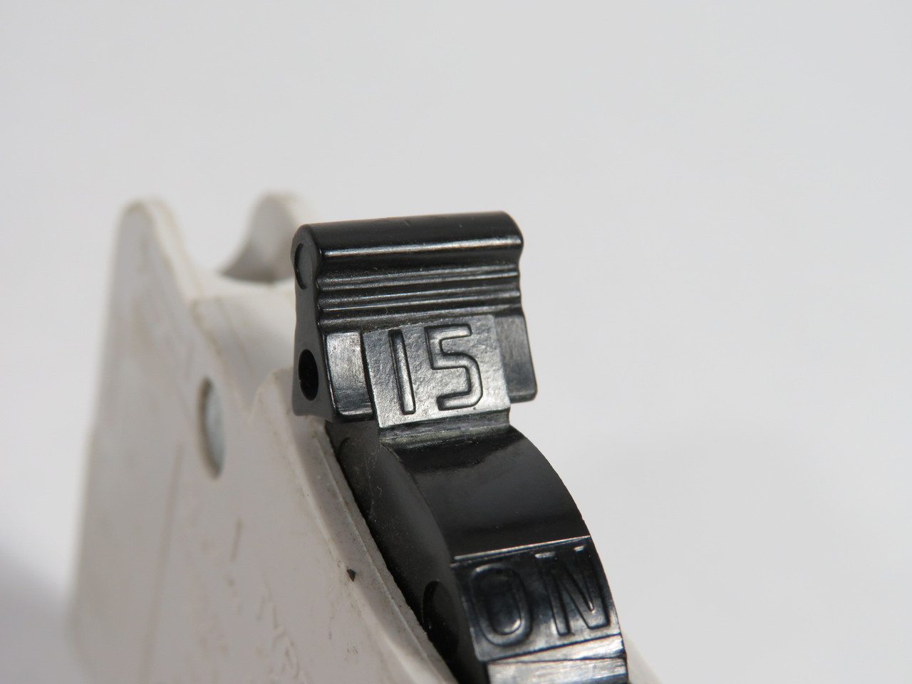 Federal Pioneer NC015CP Circuit Breaker 15A 120/240V 1-Pole SHELF WEAR USED