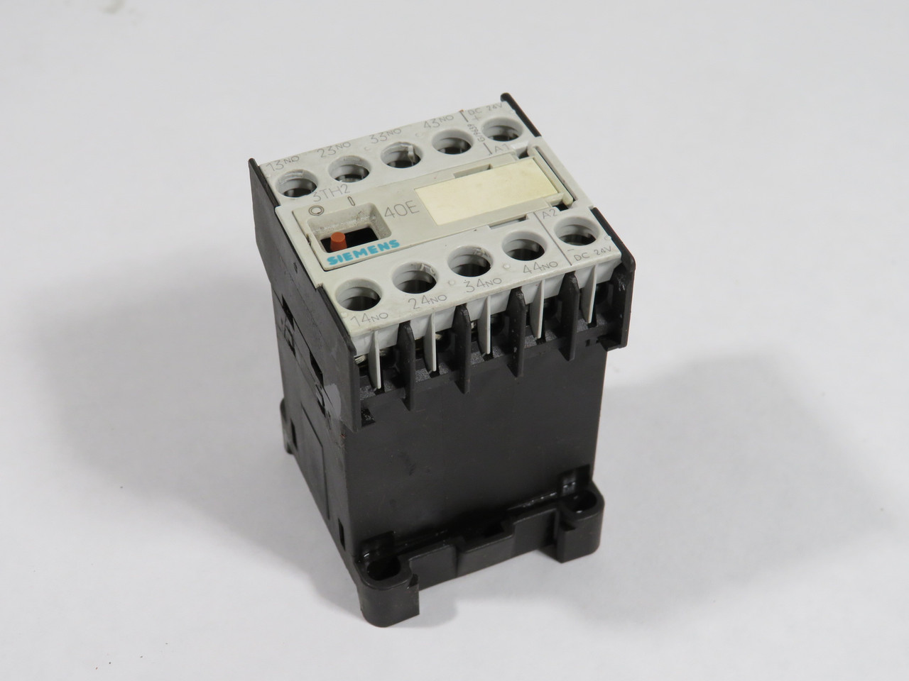 Siemens 3TH2040-0BB4 Control Relay 24VDC 4NO USED