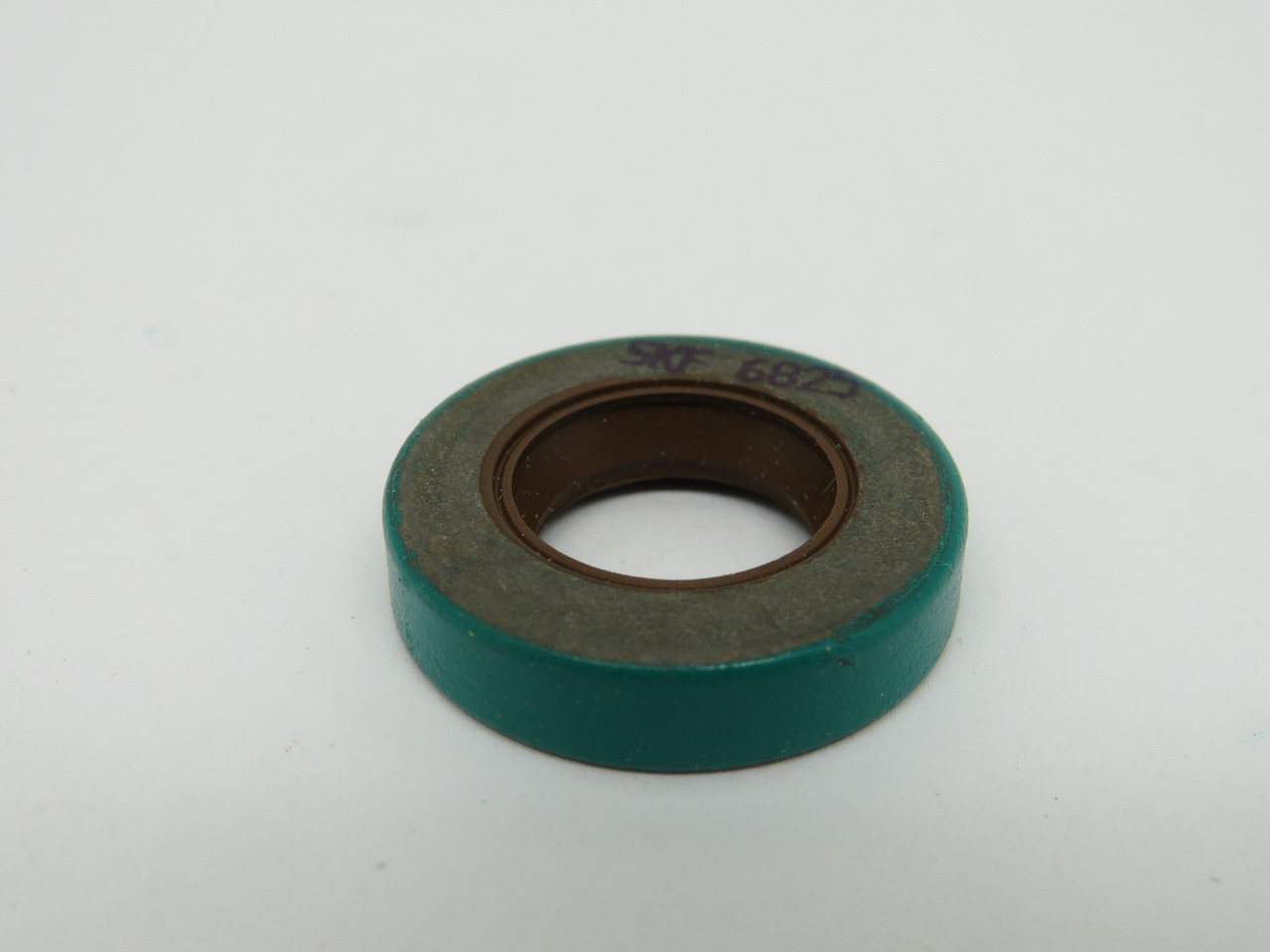 SKF 6825 Oil Seal 0.625" ID 1.124" OD 0.250" W ! NEW !