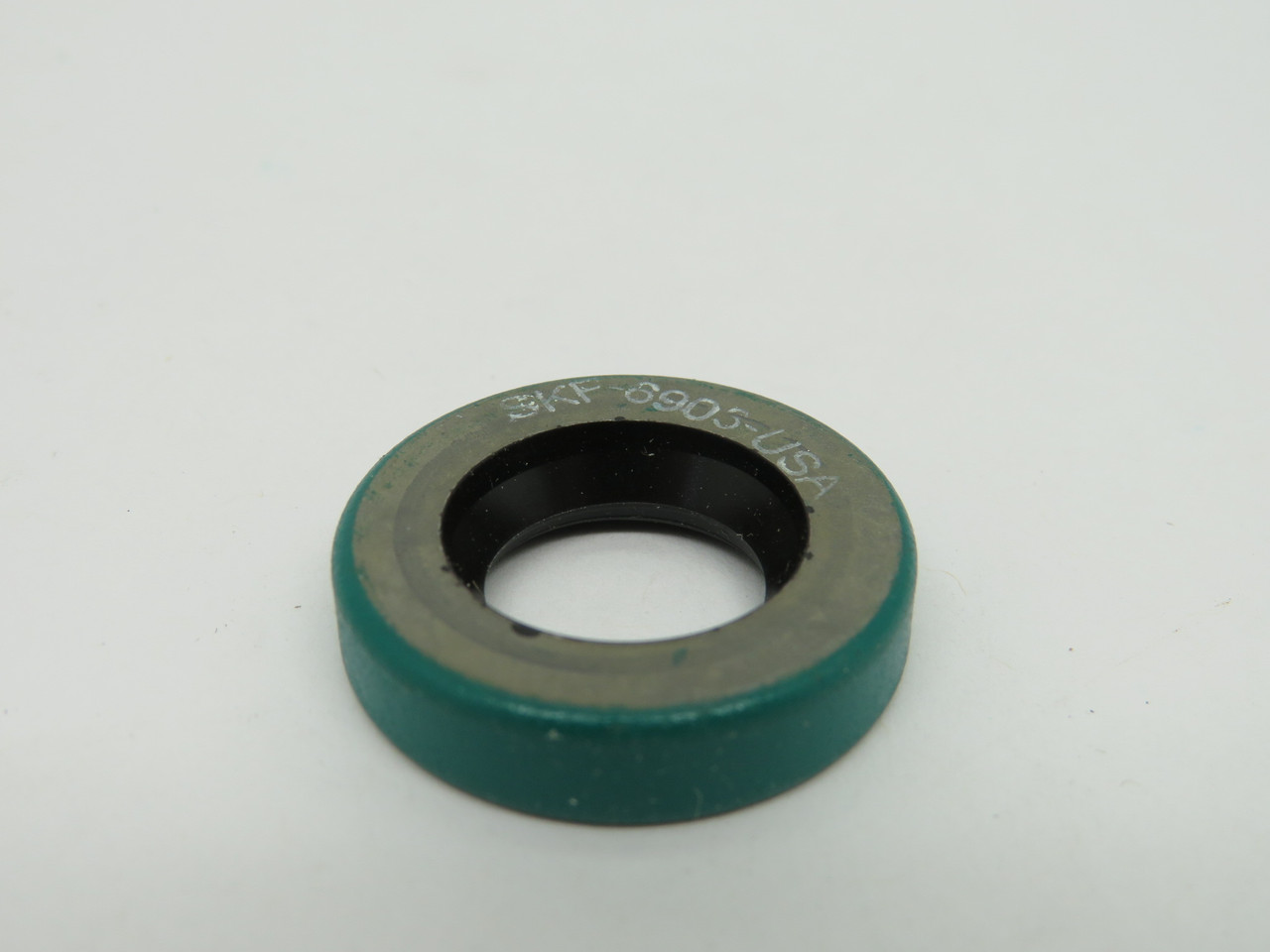 SKF 6903 Oil Seal 0.625" ID 1.124" OD 0.250" W ! NEW !