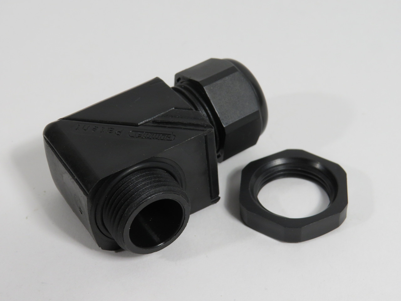 Sealcon ED20MA-BK-N-O Nylon Elbow Strain Relief Fitting M20x1.5 0.24-0.47" NOP