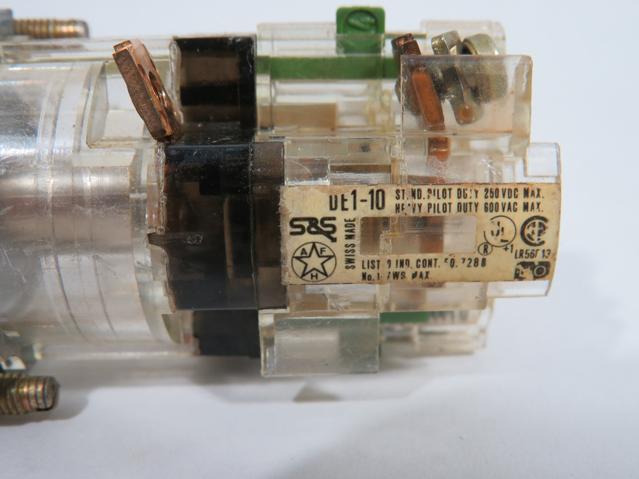 Sprecher + Schuh DE1-10 Contact Block w/Base + Lamp Holder *Missing Screw* USED