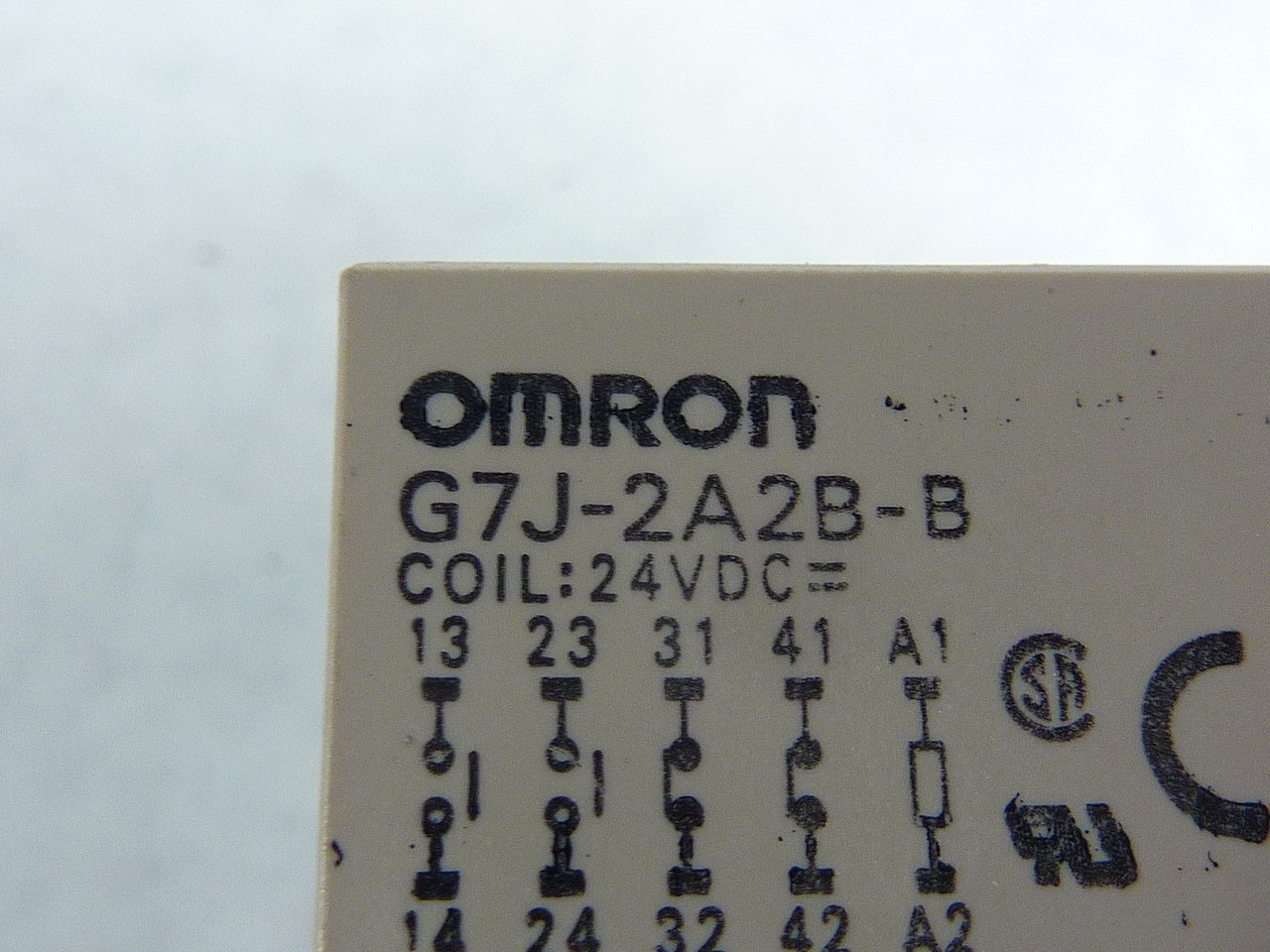 Omron G7J-2A2B-B Power Relay 24VDC DPST-NO/DPST-NC USED