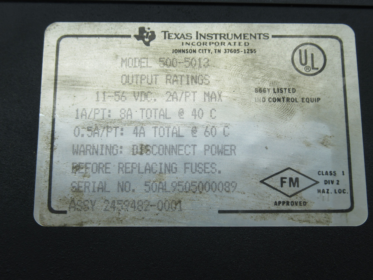Texas Instruments 500-5013 Output Module 11-56VDC 2A/PT Class.1 Div.2 USED
