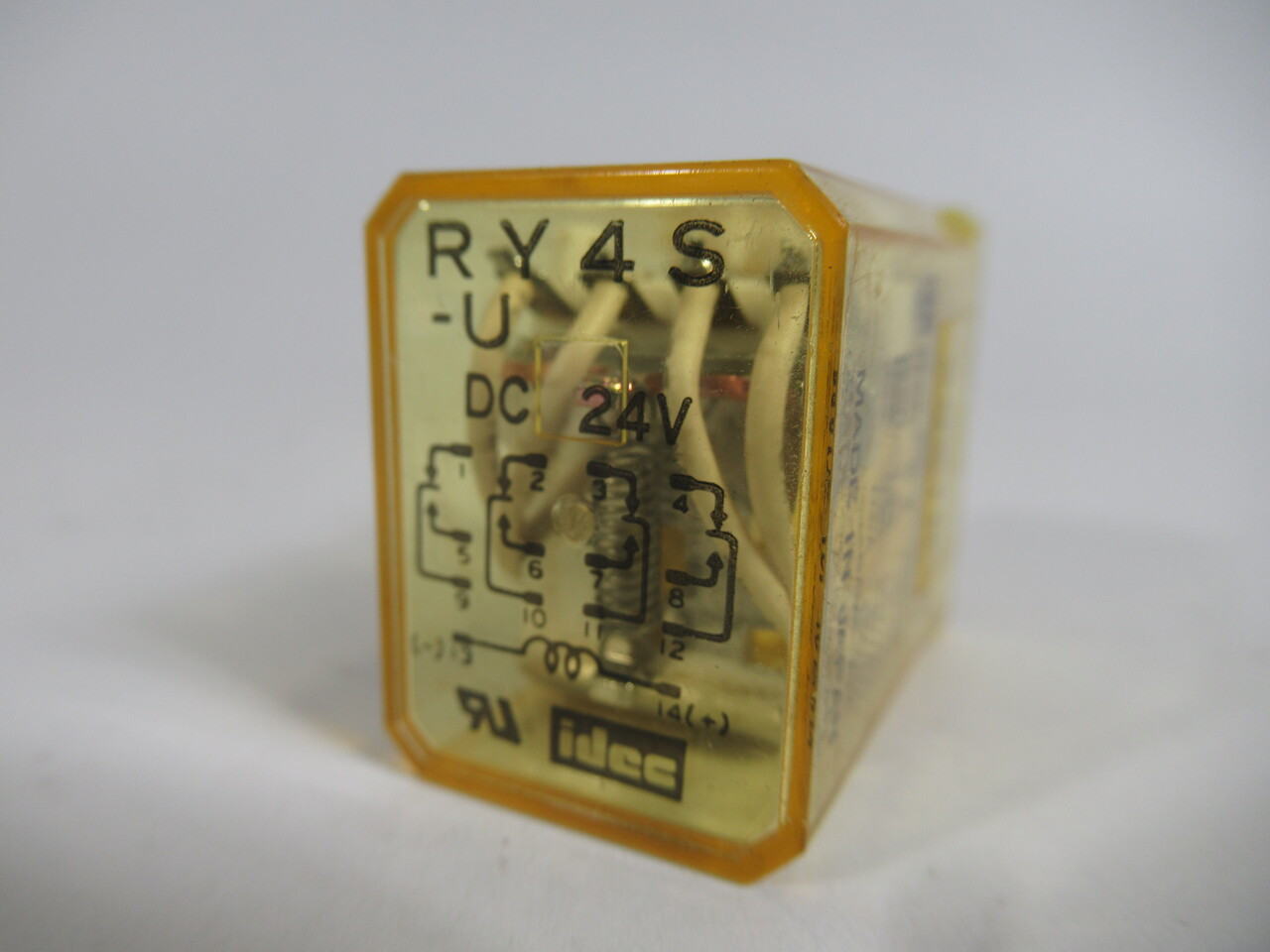 IDEC RY4S-UDC24V Relay 24VDC Coil 3A 240VAC/30VDC 14-Pin USED