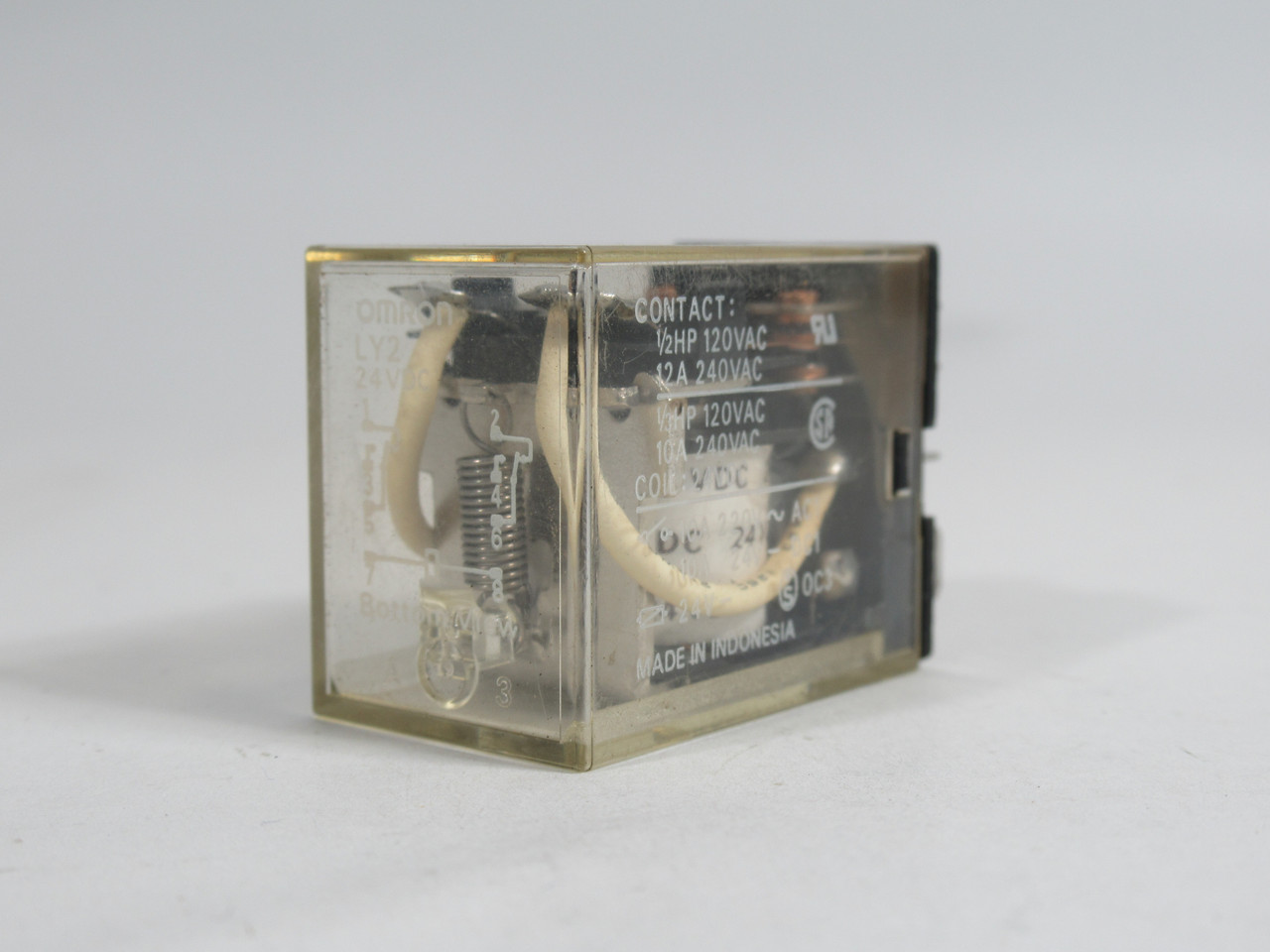 Omron LY2-DC24 Relay 24VDC 12A 8-Pin USED