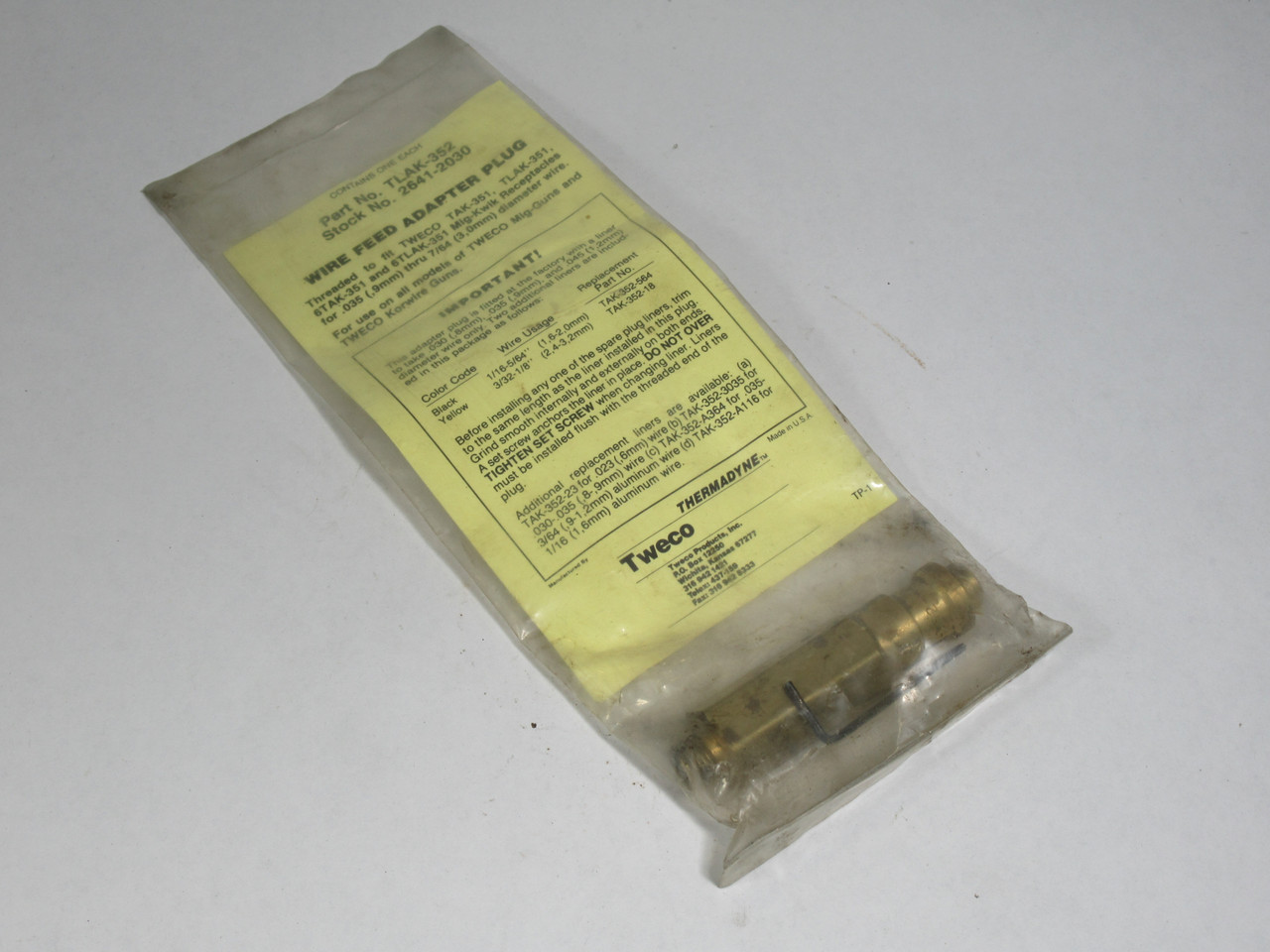 Tweco TLAK352 Wire Feed Adapter Plug Missing Liners ! NWB !