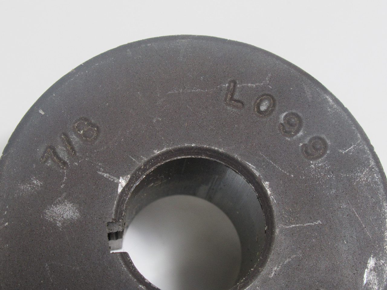 Generic L099 Jaw Coupling Hub 7/8"Bore 2-1/2"OD 1-1/16"LTB USED