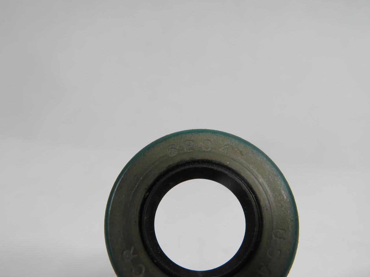 Chicago Rawhide 6204 Oil Seal 16mm ID 26mm OD 7mm W SHELF WEAR NEW