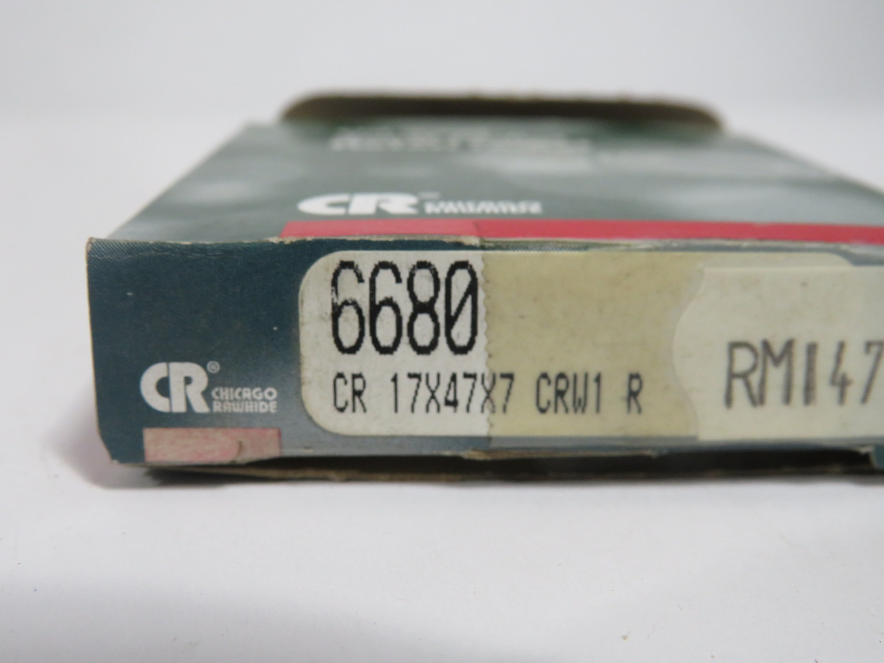 Chicago Rawhide 6680 Oil Seal 17mm ID 47mm OD 7mm W SHELF WEAR NEW