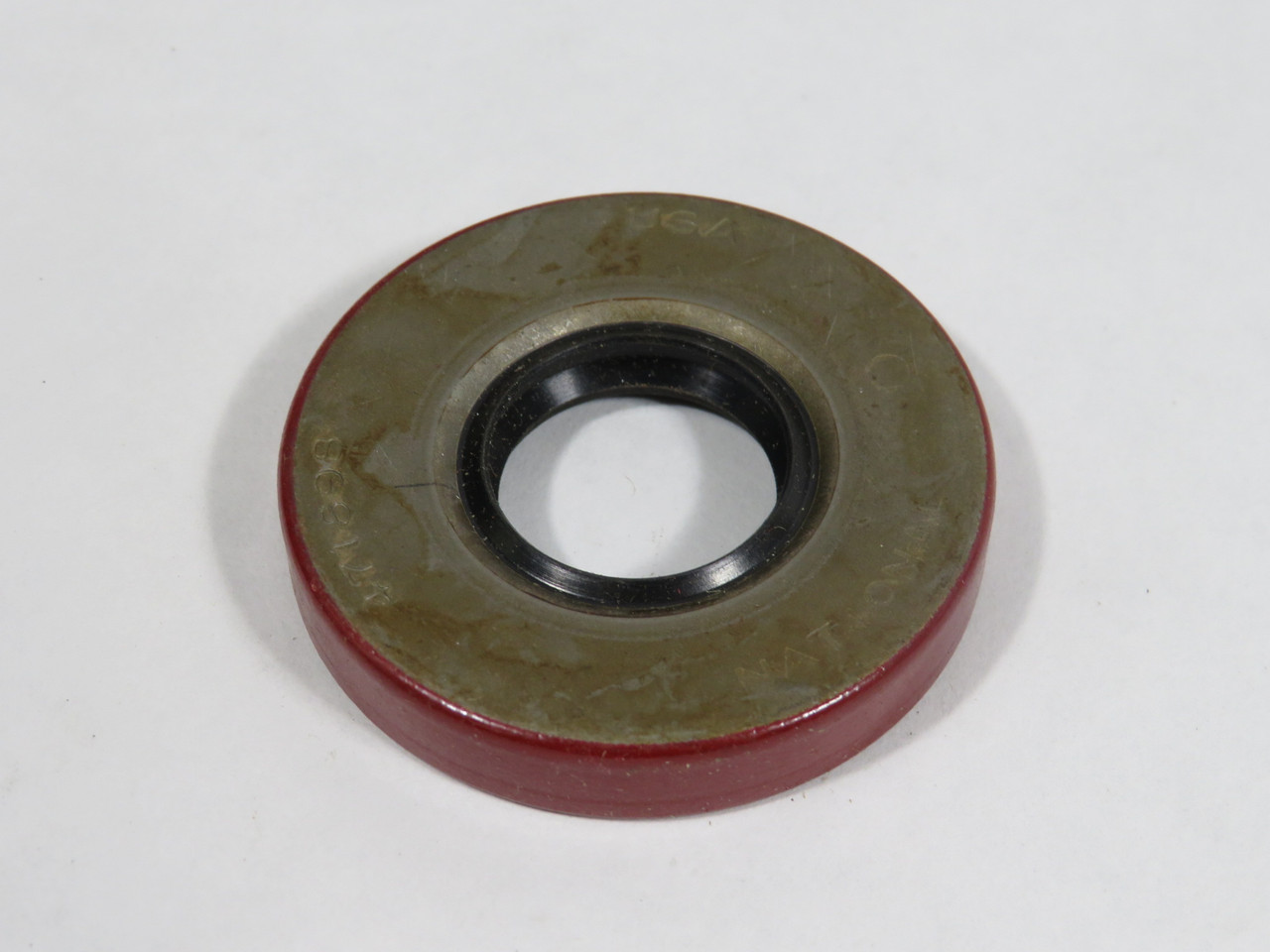 National Federal Mogul 471698 Oil Seal 1.752" OD 3/4" ID 5/16" W SHELF WEAR NEW