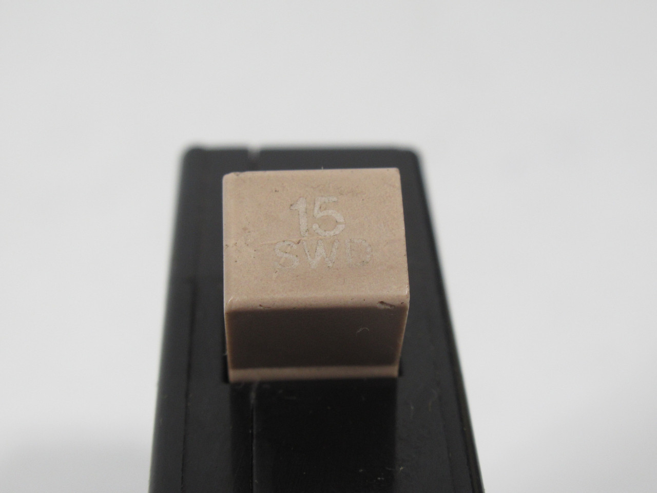 Cutler-Hammer CH115 Circuit Breaker 15A 120/240V 1-Pole SWD USED