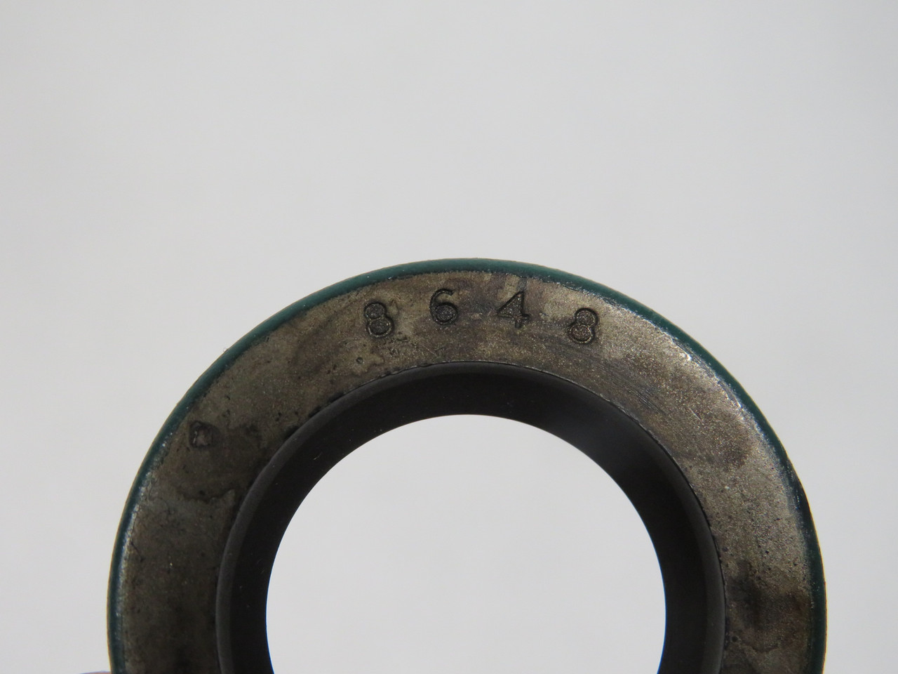 Chicago Rawhide 8648 Oil Seal 0.875" ID 1.375" OD 0.25" W SHELF WEAR NEW