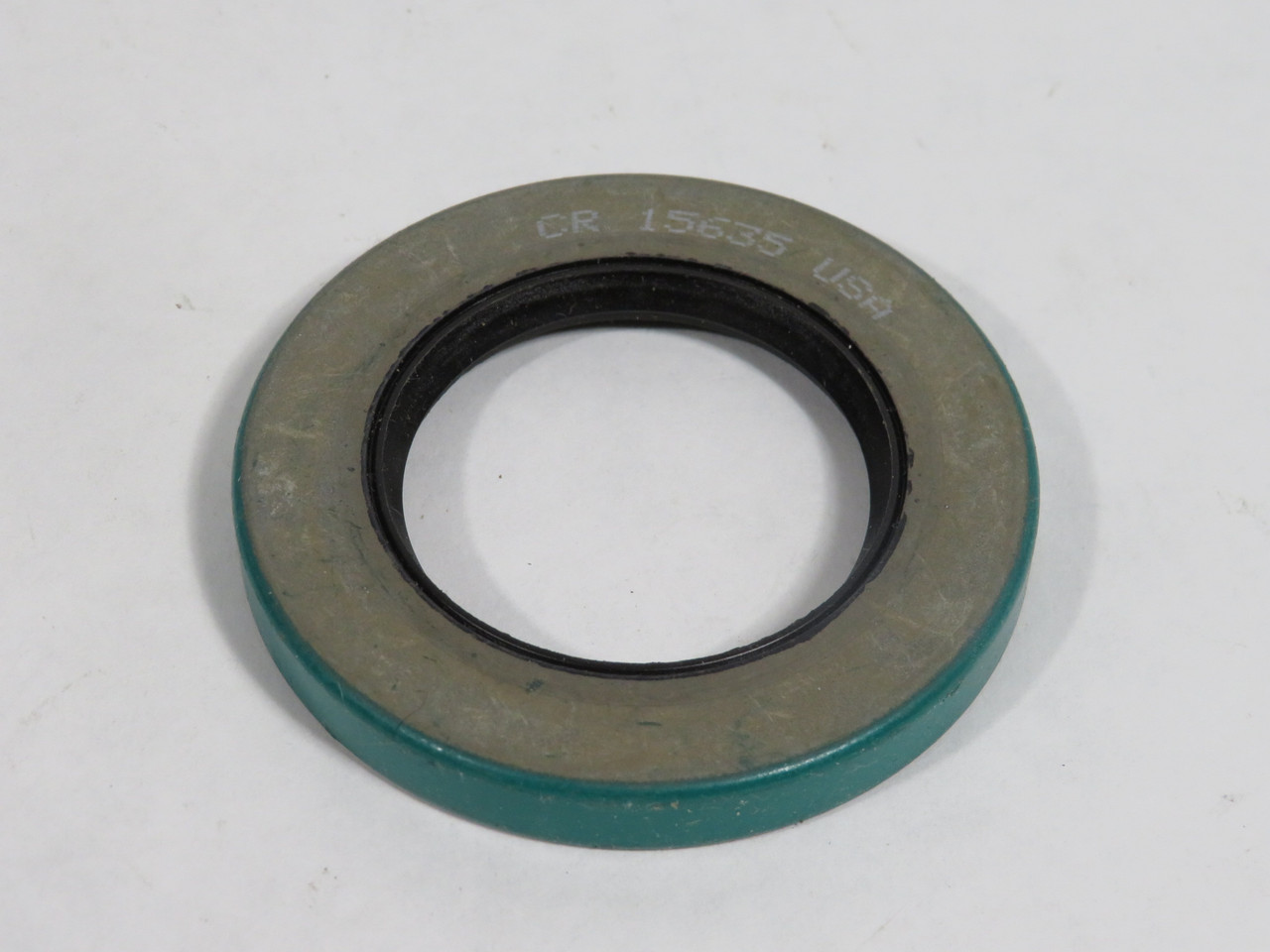 Chicago Rawhide 15635 Oil Seal 2.506" OD 1.5630" ID 0.313" W BOX WEAR NEW
