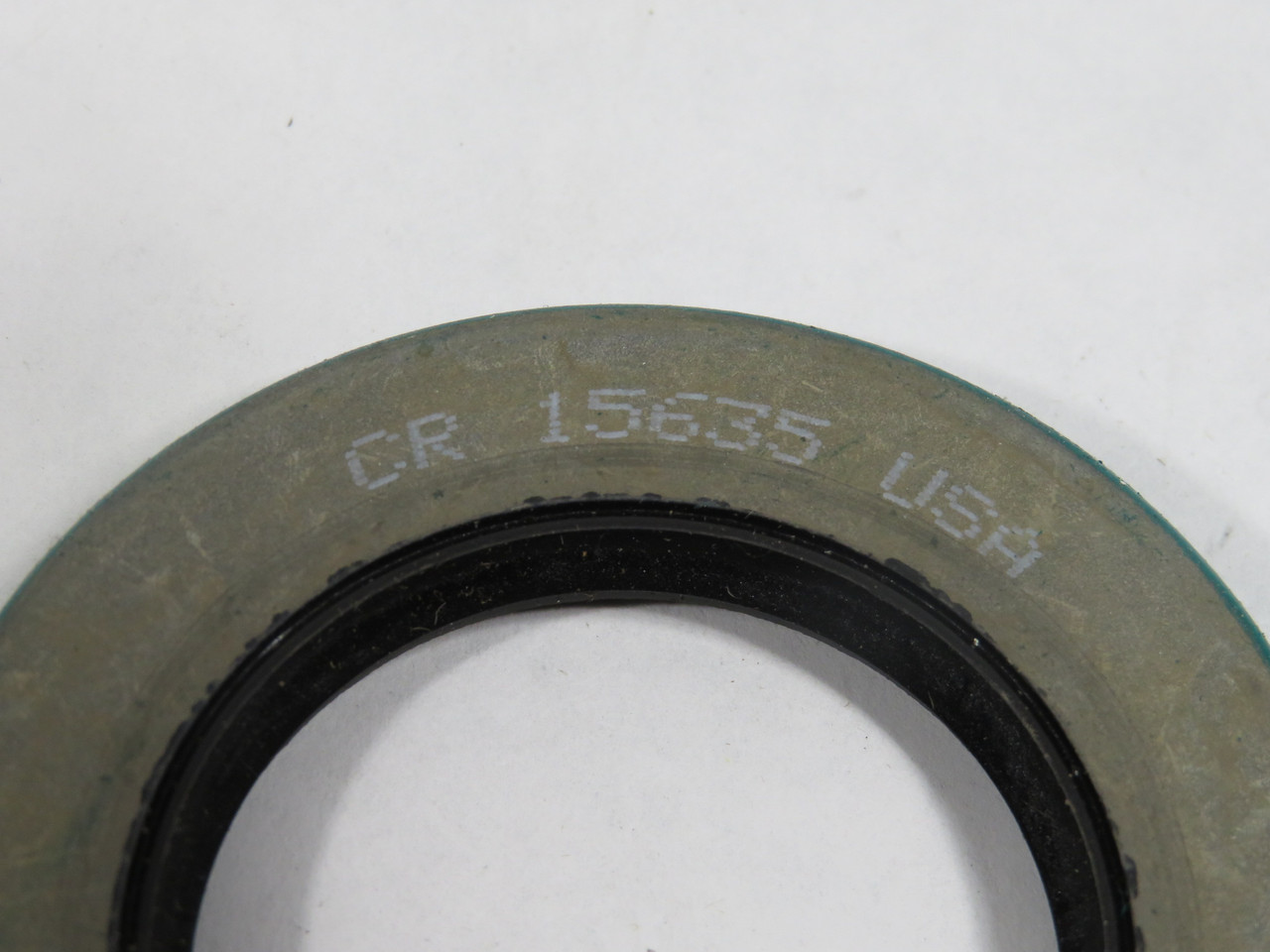 Chicago Rawhide 15635 Oil Seal 2.506" OD 1.5630" ID 0.313" W BOX WEAR NEW