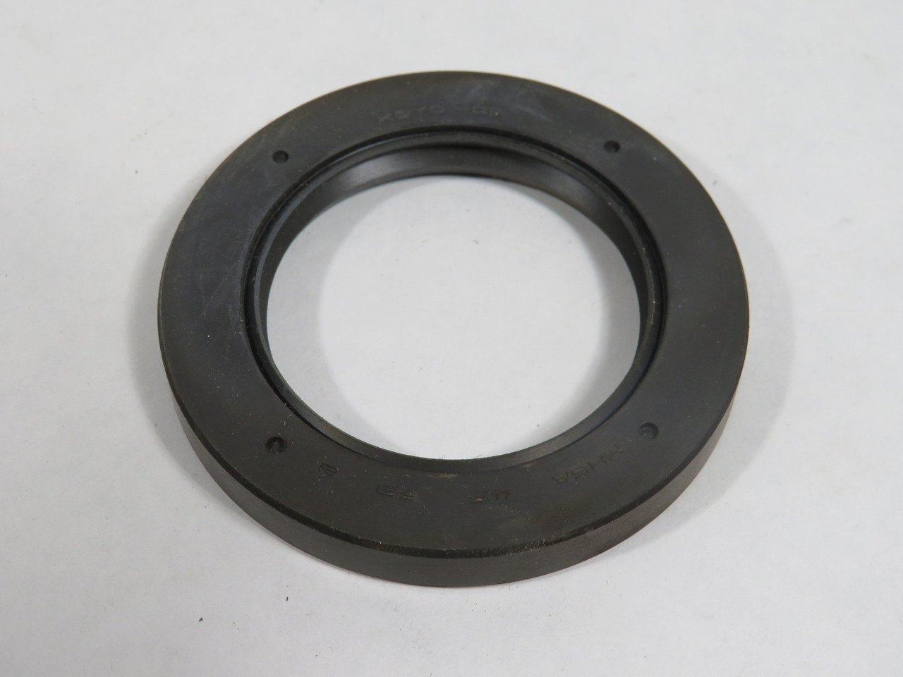 Chicago Rawhide 17758 Oil Seal 68mm OD 45mm ID 9mm W NEW