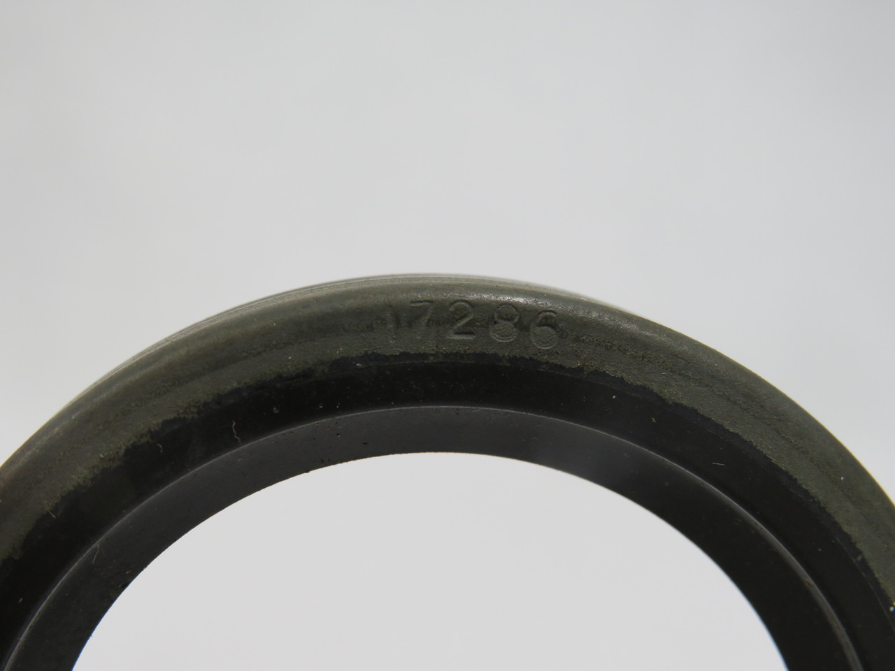 Chicago Rawhide 17286 Oil Seal 1.7720" ID 2.416" OD 0.375" ID SHELF WEAR NEW