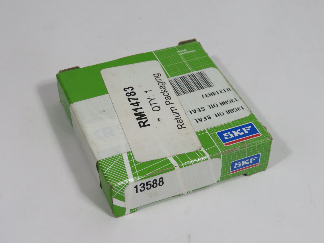 SKF CR Seals 13588 Oil Seal 1.375" ID 2.062" OD 0.313" W BOX DAMAGE NEW