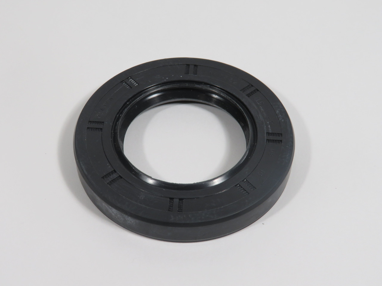 PIANTK NE7270 Nitrile Oil Seal 40mm ID 68mm OD 10mm W TC40X68X10 NOP