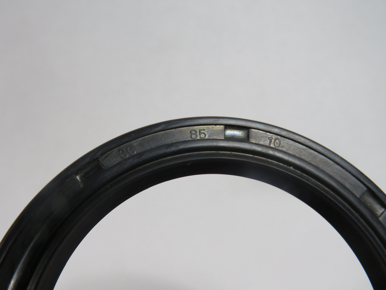 SOG So Giant 106531 Nitrile Oil Seal 65mm ID 85mm OD 10mm W NOP