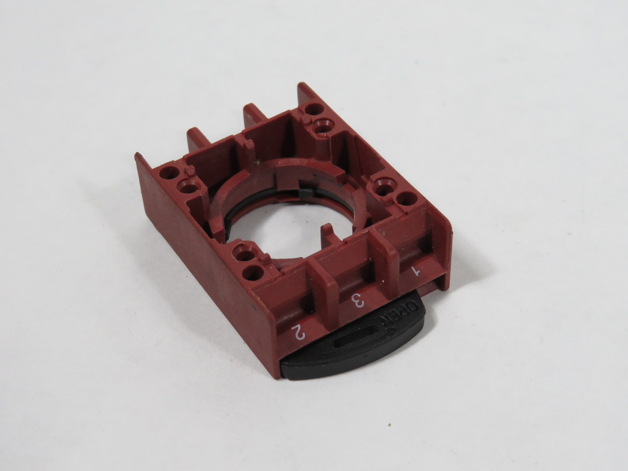 General Electric P9ACFS3 Push Button Holder USED