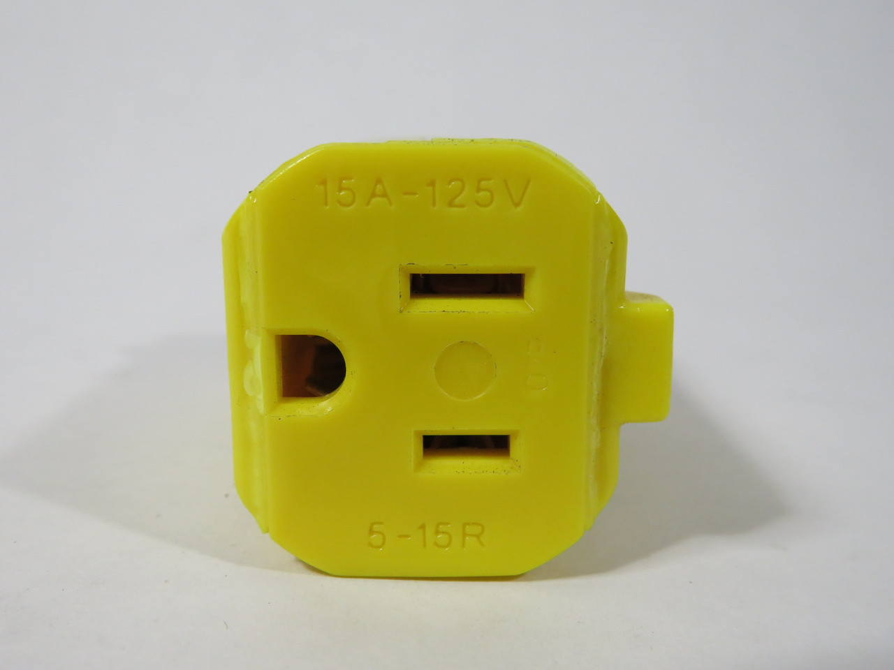 Pass & Seymour PS5969-Y Straight-Blade Connector 15A 125V 3W 2P BOX DAMAGE NEW