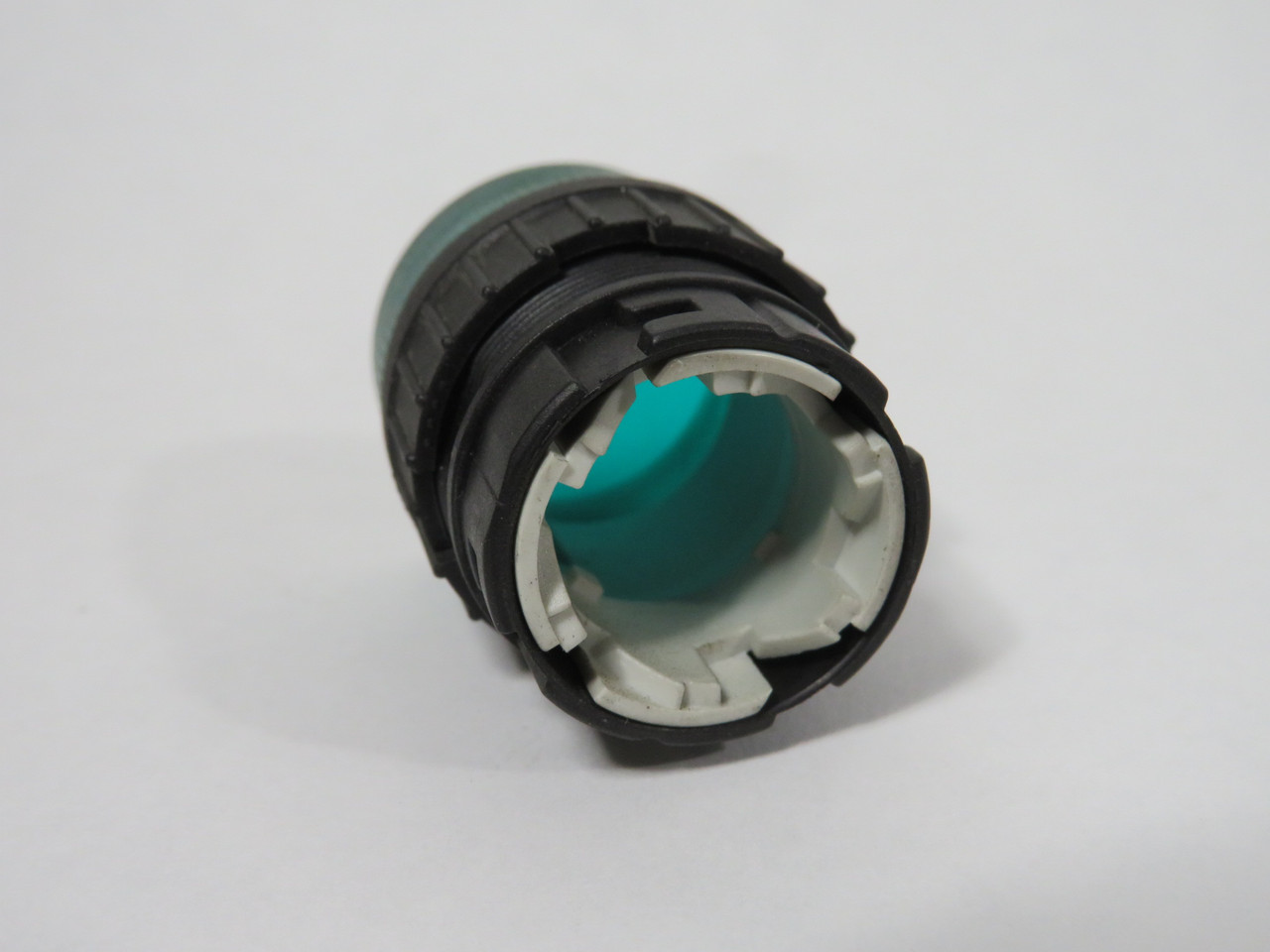 ABB KL1-100G Pilot Light Operator Green Lens USED