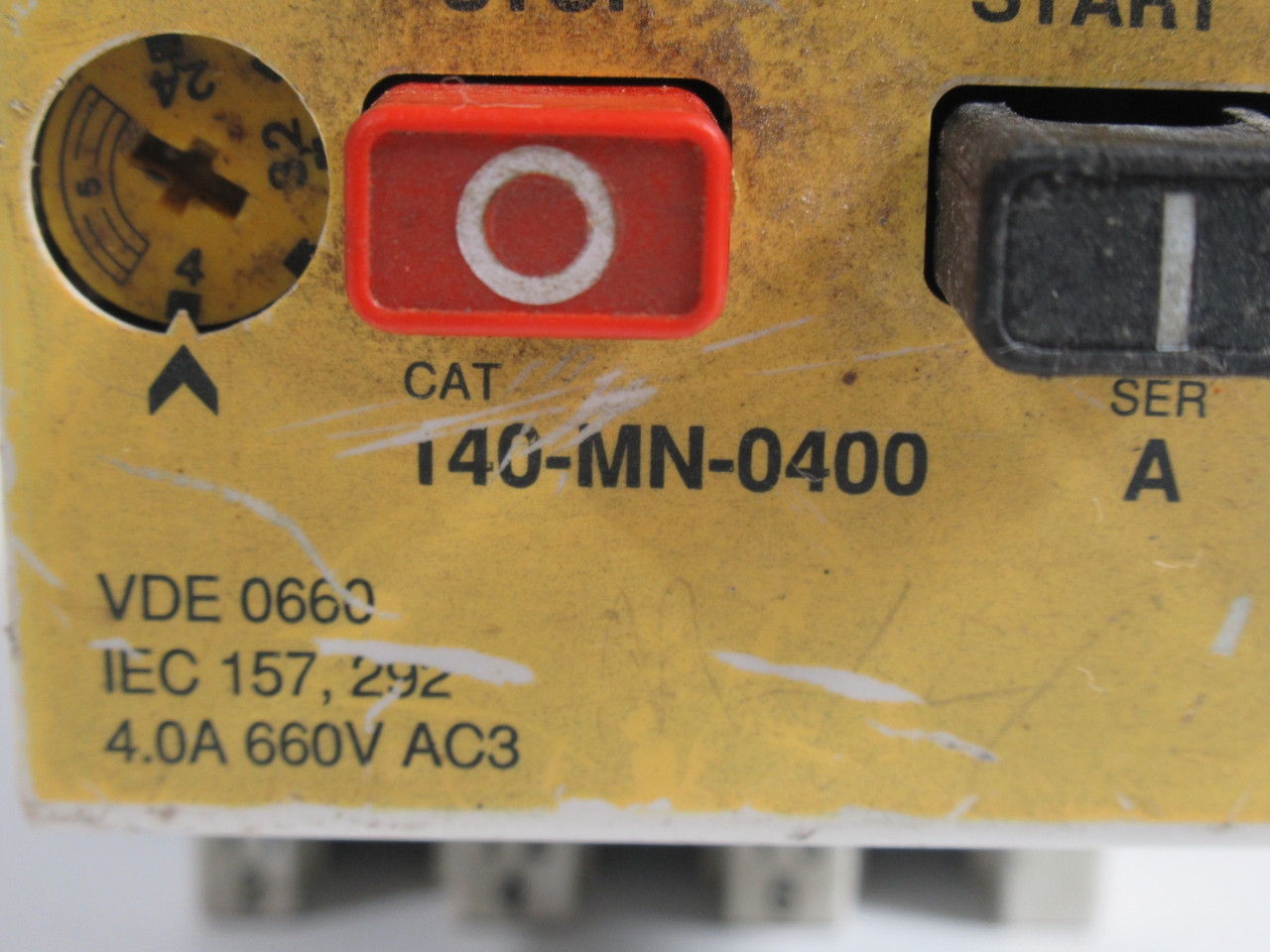 Allen-Bradley 140-MN-0400 Series A Motor Starter/Breaker 2.4-4A 3-Pole USED