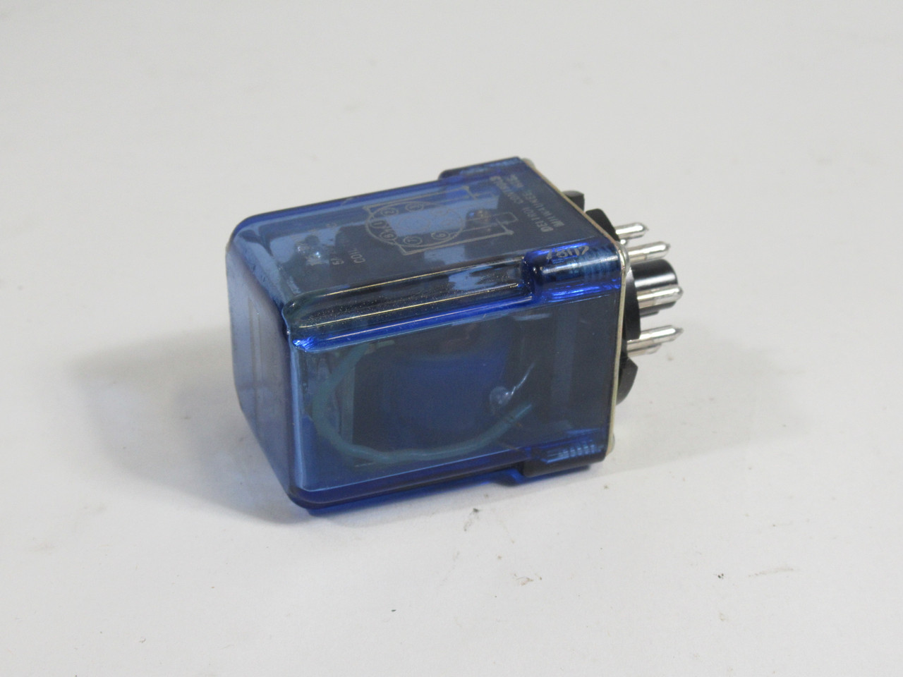 Deltrol Controls 105-DPDT Relay 5A Coil 120VAC 8-Pin (Blue) USED