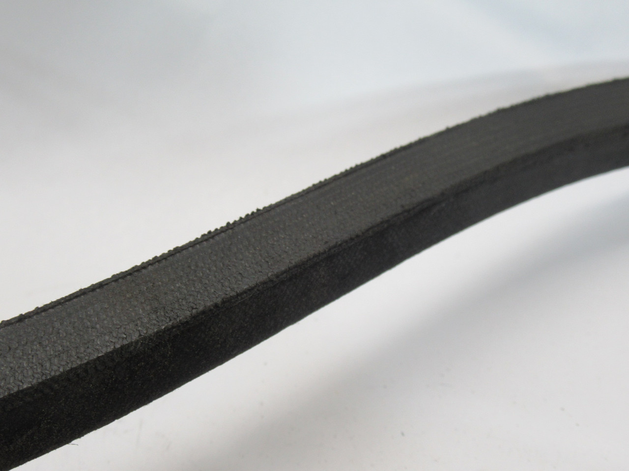 Goodyear B40 5L430 HY-T Plus V-Belt 43" Outside L 0.66" W 0.41" Thickness NOP