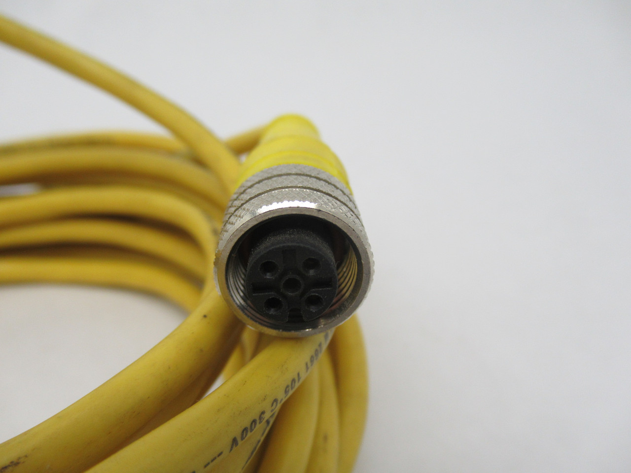 Woodhead 803000A09M060 Extension Cable 5m L 3P #22AWG 4A 250V USED