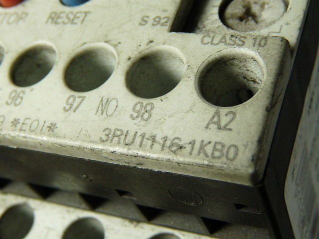 Siemens 3RU1116-1KB0 Overload Relay 9-12A 600VAC USED