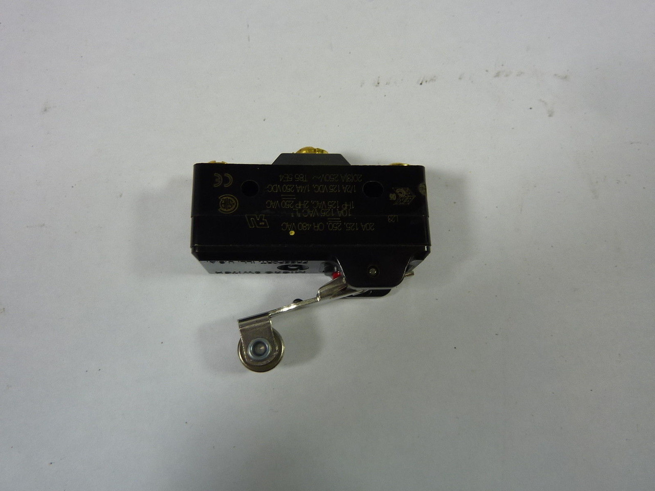 MicroSwitch BA-2RV22-A2 Snap Action Switch 10A 125V ! NEW !