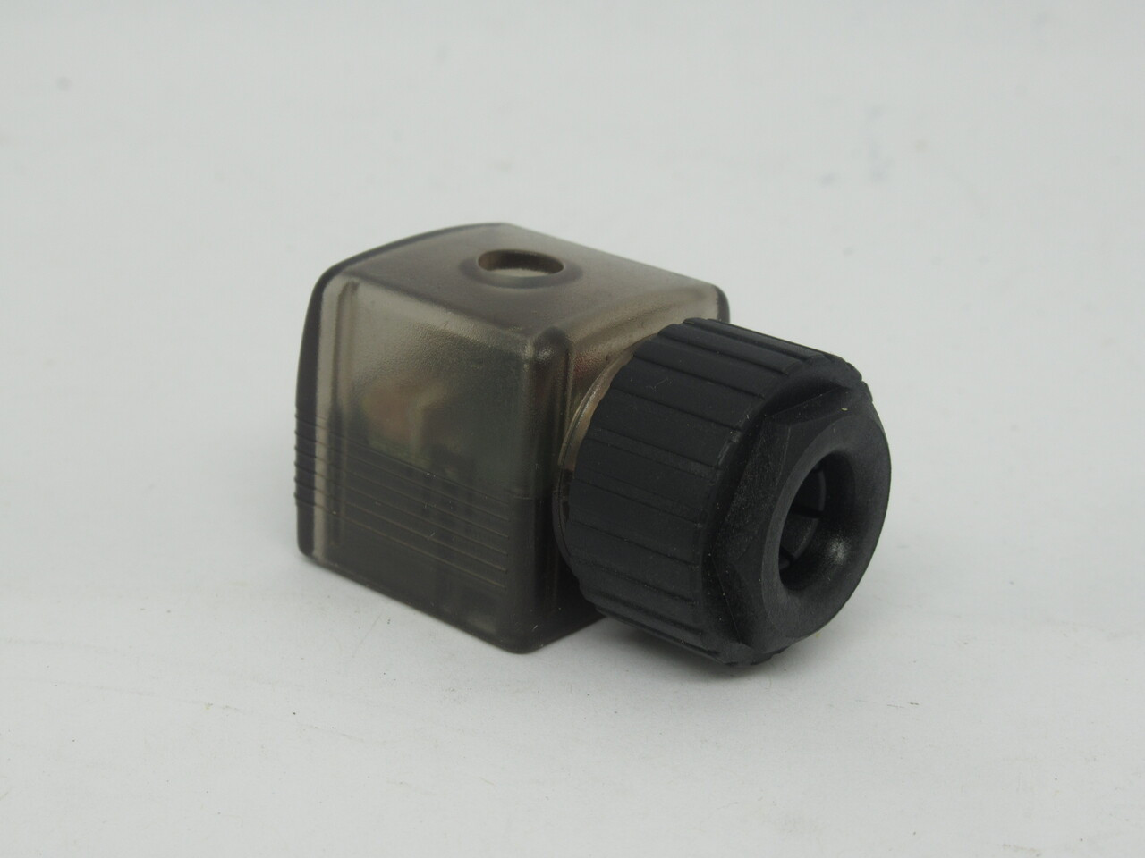 Burkert 008361 Solenoid Connector 100-120V Red LED NO SCREW USED