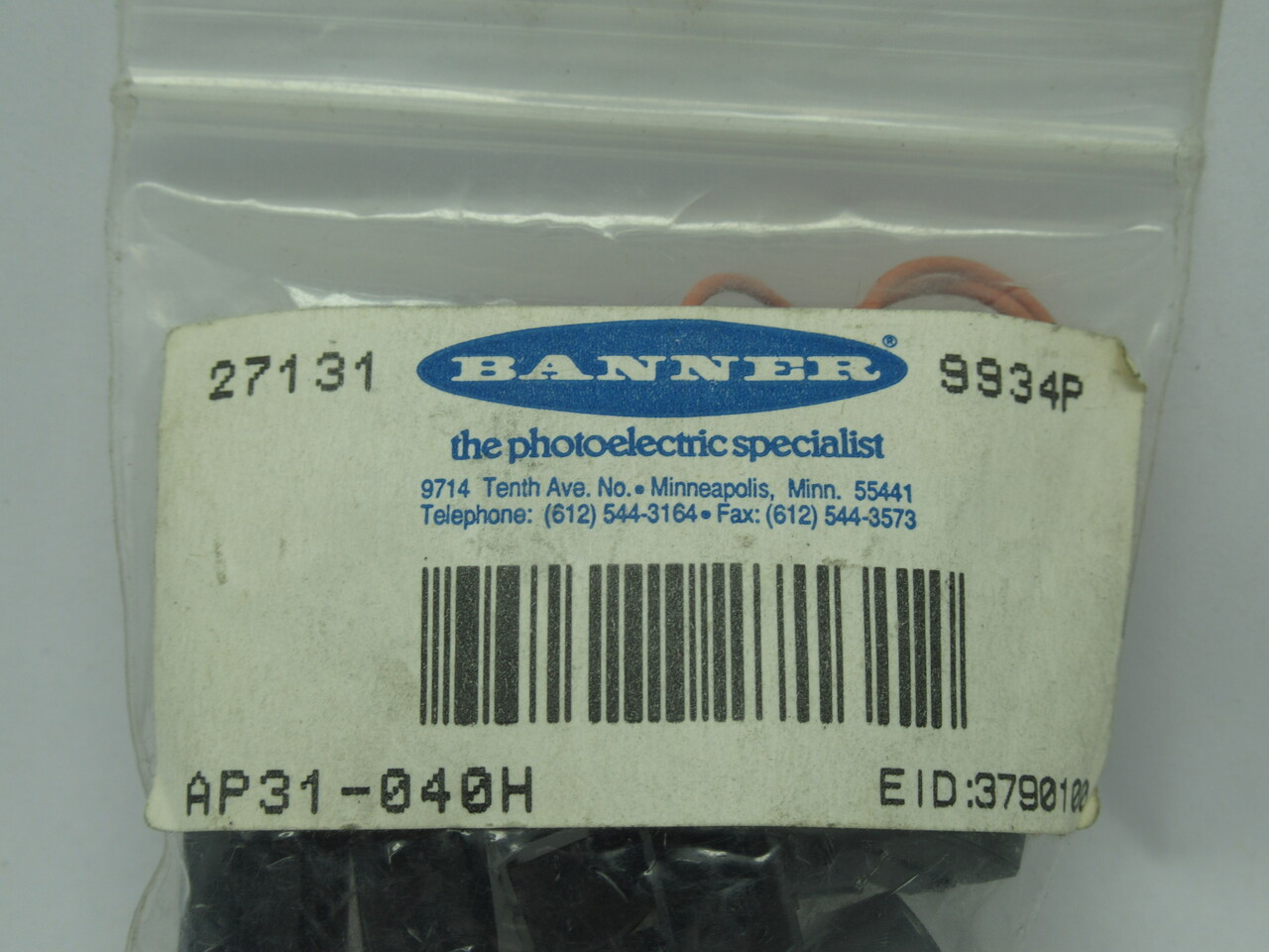 Banner AP31-040H Mini Beam Aperture Horizontal Slotted 1x6.4mm 20 Pack NWB