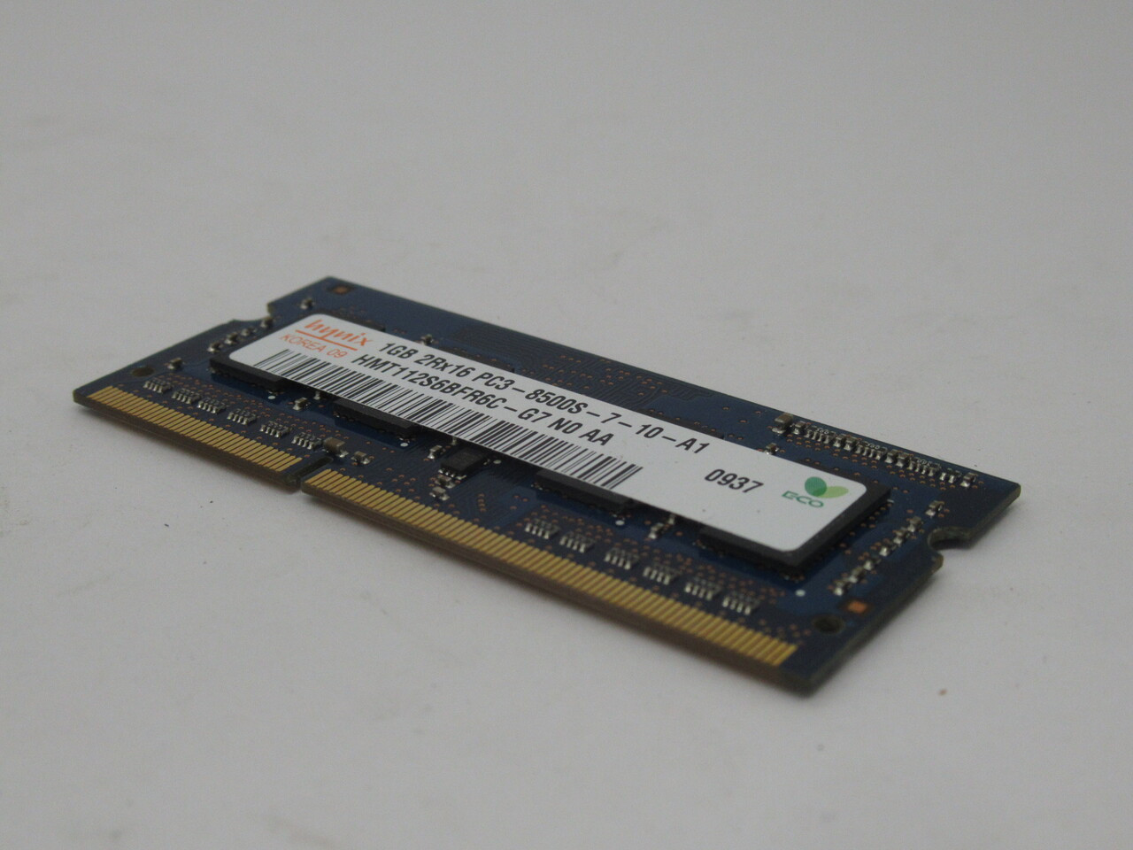 Hynix HMT112S6BFR6C-G7 N0 AA SDRam Memory Module 1GB 1066MHz USED