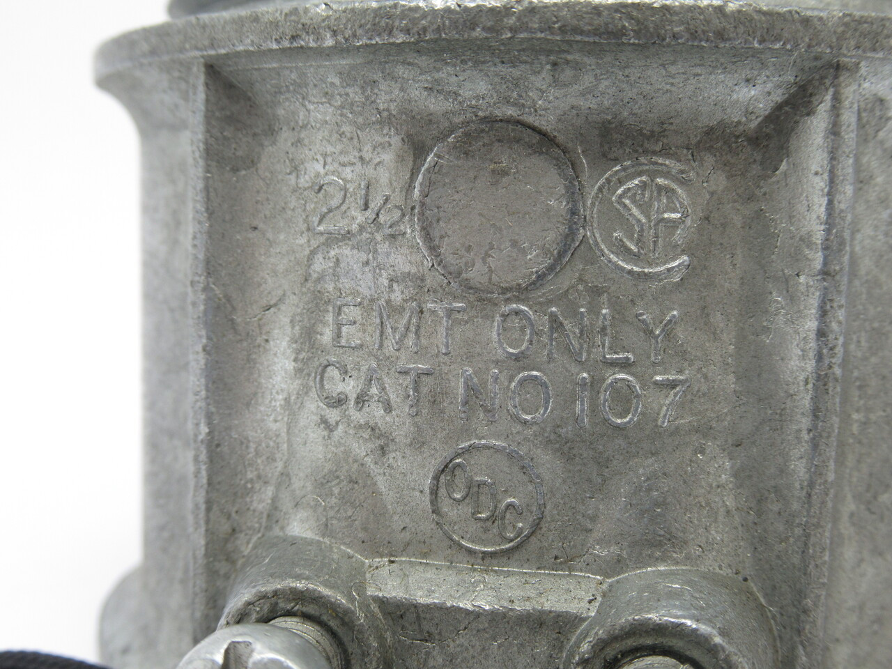 ODC 107 Set Screw Connector 2-1/2" MISSING LOCK NUT USED