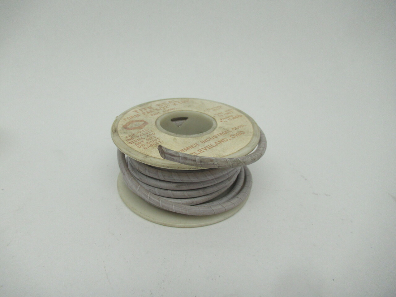 Premier Industrial 34961 Tite Seal Valve Stem Packing 5/32"x180" *Cut* USED