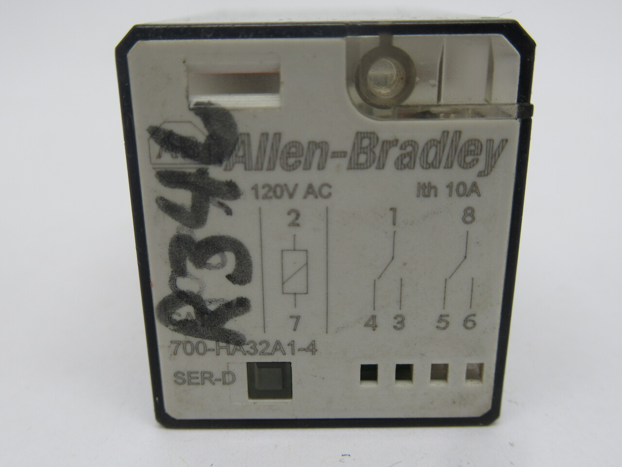 Allen-Bradley 700-HA32A1-4 Series D Relay 120VAC 50/60Hz Coil 10A 240V USED