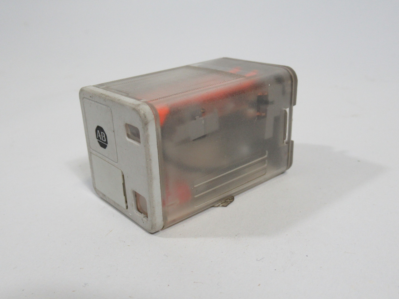 Allen-Bradley 700-HA32A1-4 Series B Relay 120VAC Coil 10A 230VAC 8-Pin USED
