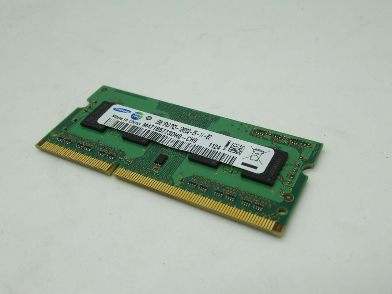 Samsung M471B5773DH0-CH9 SDRam Memory Module 2GB USED