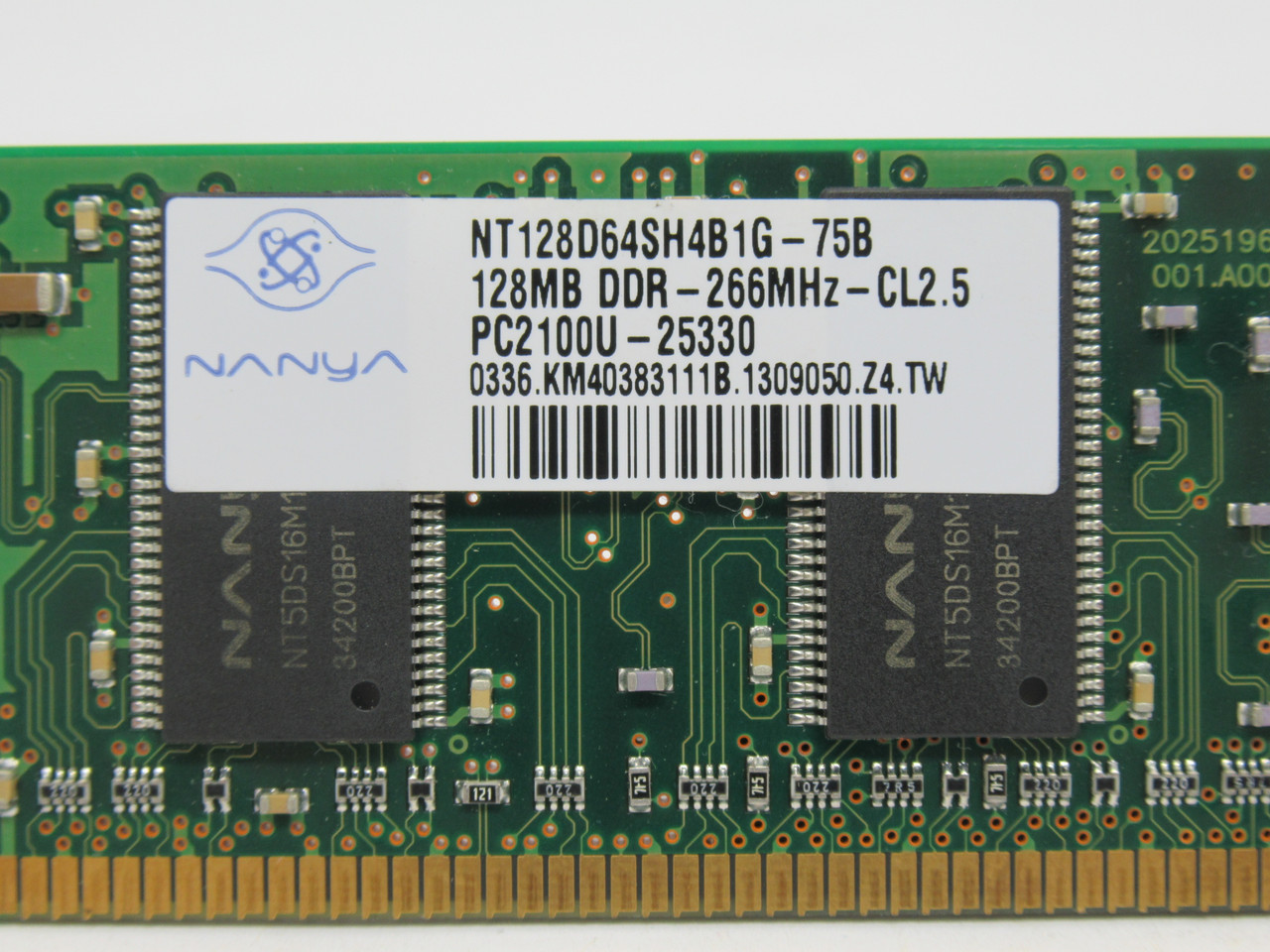 Nanya NT128D64SH4B1G-75B SDRam Memory Module 128MB 266MHz USED