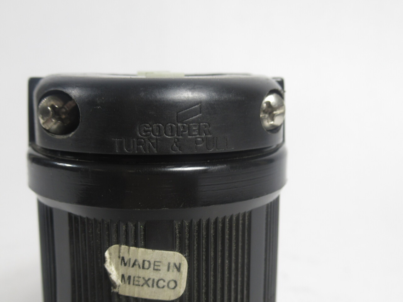 Cooper CWL1620C Twist & Pull Connector 20A 480V 3Pole 4Wire Grounded USED