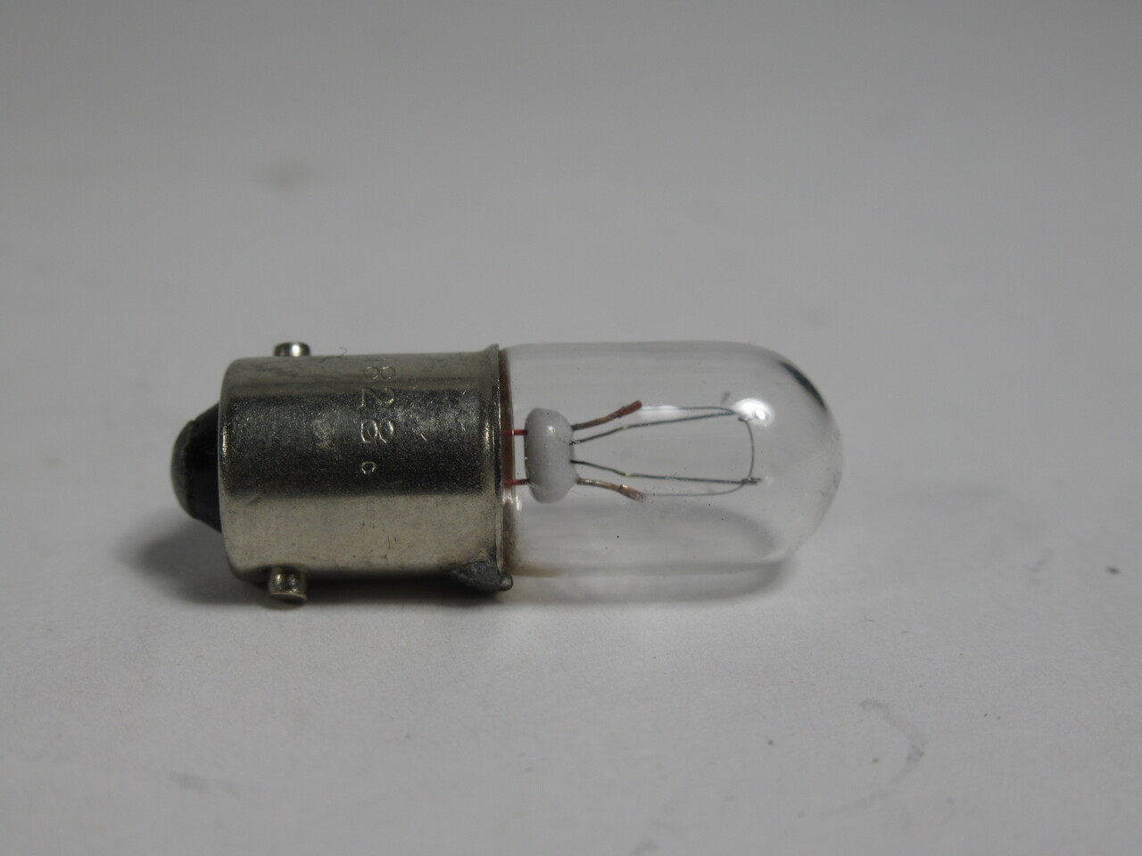Sylvania SLI1828 Standard Miniature Bulb 0.05A 38V BA9s Base Lot Of 4 NOP