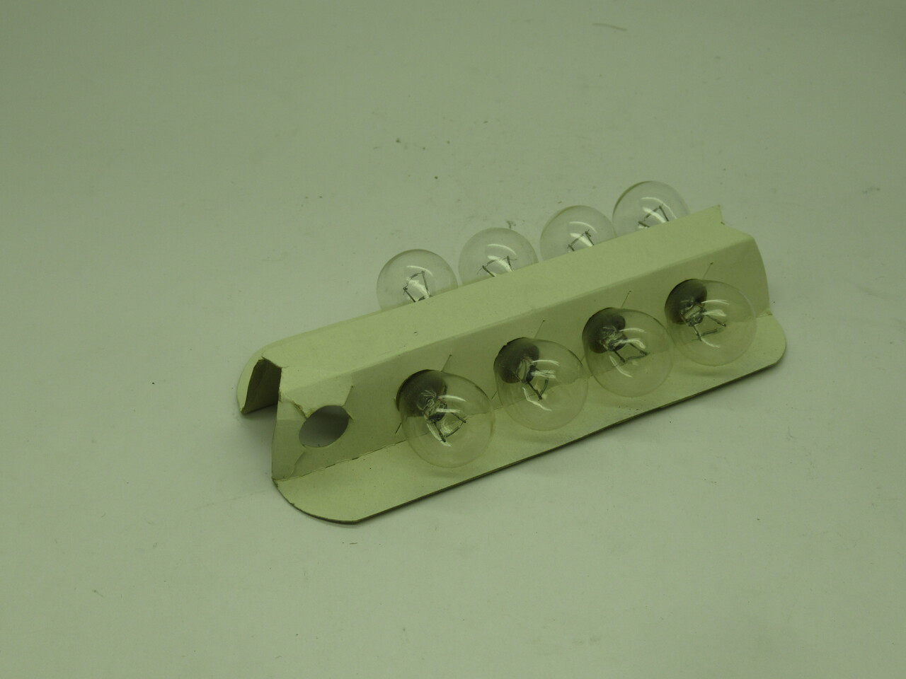Spectro SL-1680 Mini Bulb Candelabra Base 6V Lot Of 8 NEW