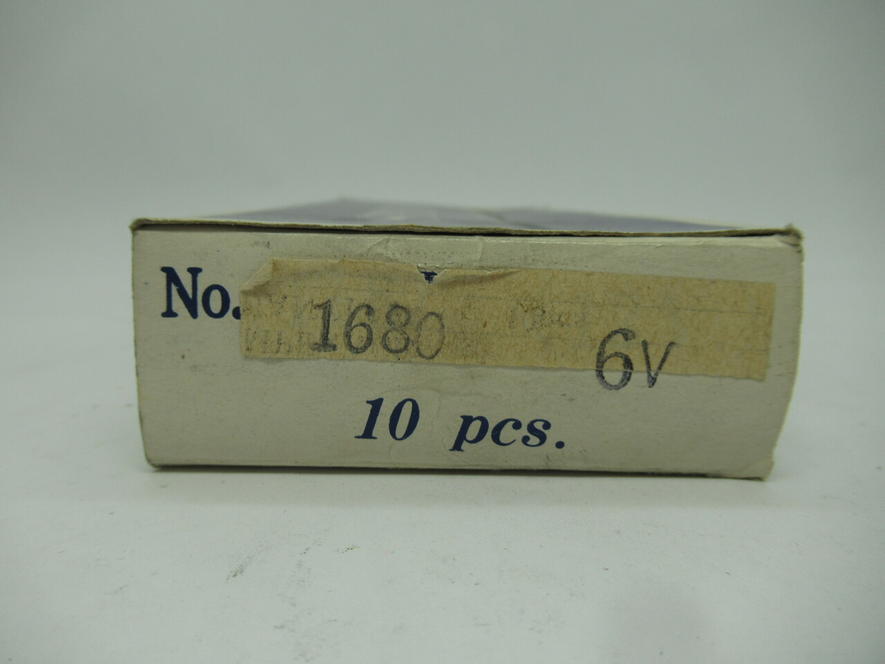 Spectro SL-1680 Mini Bulb Candelabra Base 6V Lot Of 8 NEW