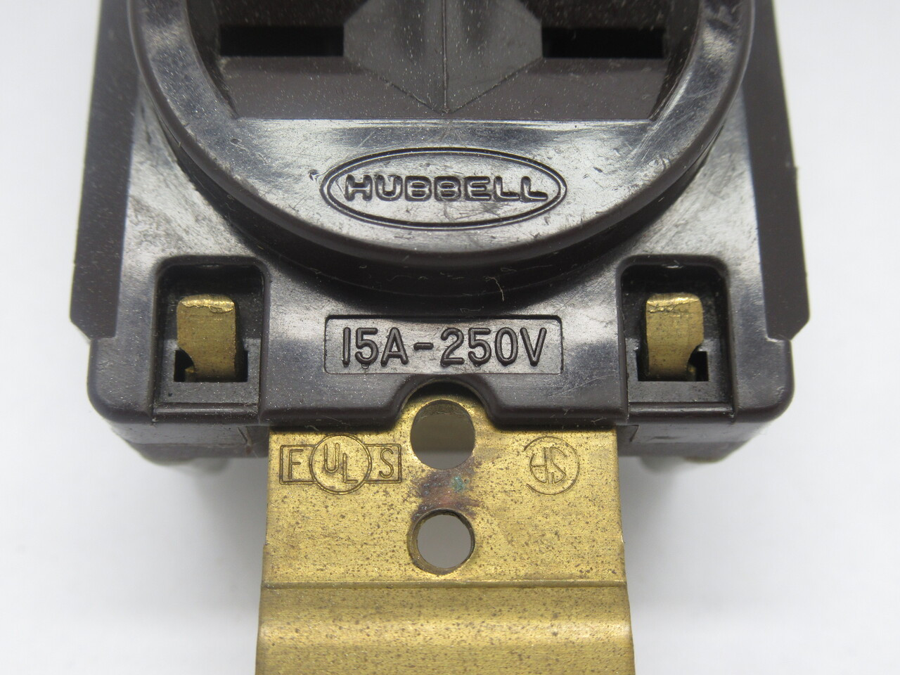 Hubbell HBL5661 Single Receptacle 15A 250V 3-Wire 2-Pole 6-15R USED