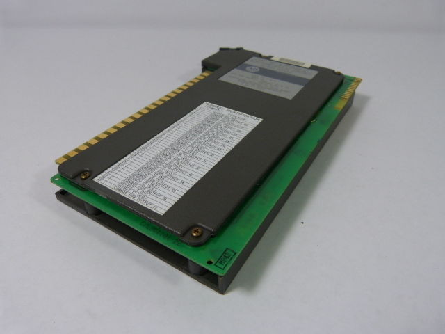 Allen-Bradley 1771-OW16 Electromechanical Contact Output Module USED