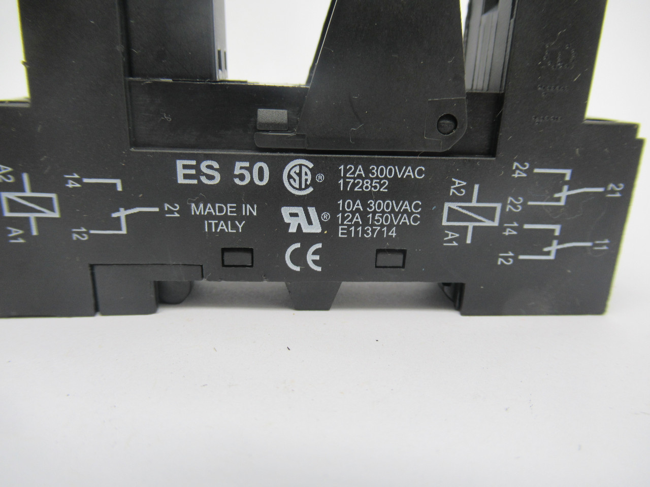 Elesta ES 50 Relay Socket 12A 300VAC USED