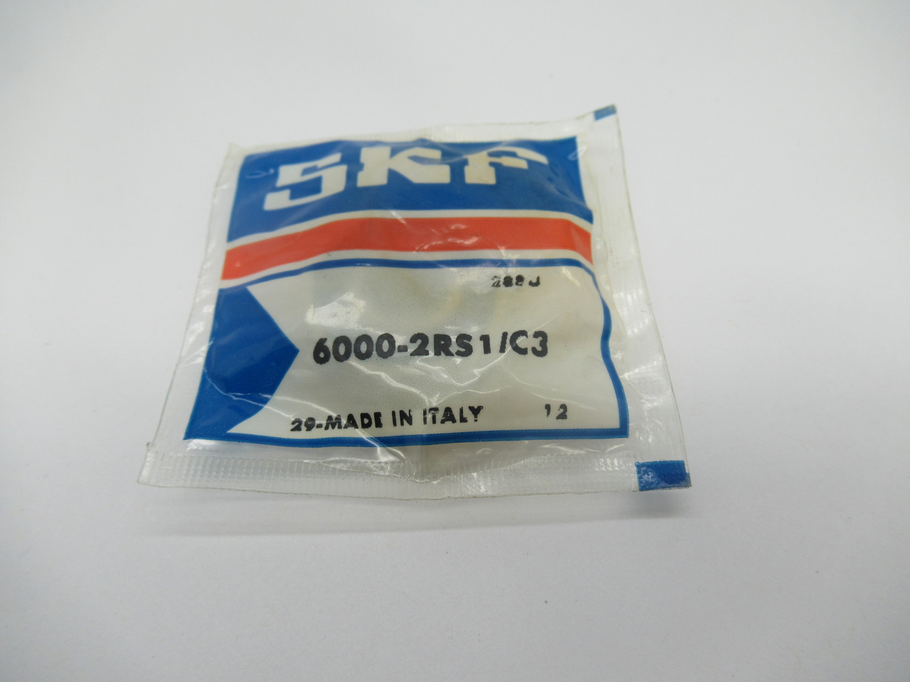 SKF 6000-2RS1/C3 Deep Groove Ball Bearing 26mmOD 10mmID 8mmW NWB